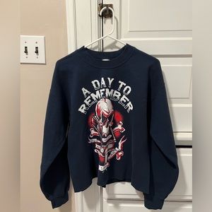 A Day to Remember Hot Topic Cropped Crewneck sweatshirt